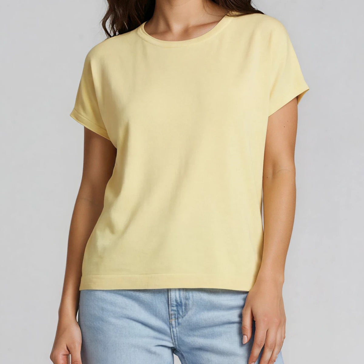Basic T-Shirt – Clean Fit