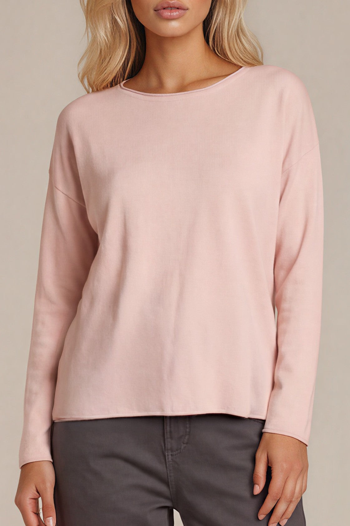Feinstrickpullover mit Rundhalsausschnitt