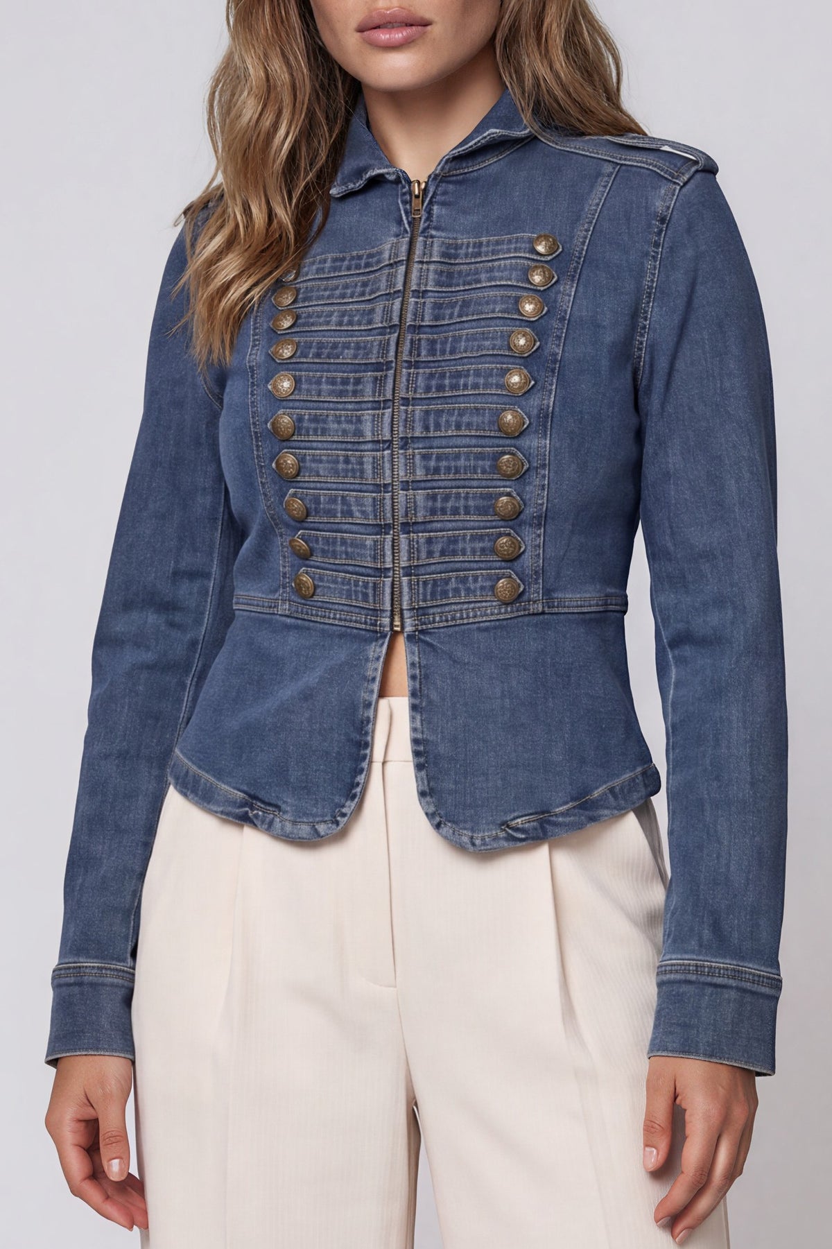 Military-Jacke mit dekorativer Knopfleiste